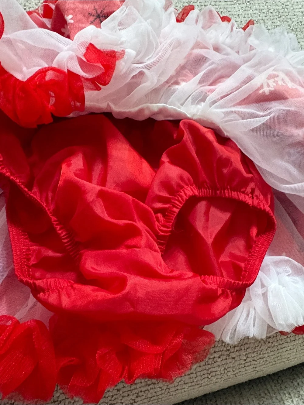 Holiday Reindeer Swearshirt & Red and White Tutu Skirt size 2T